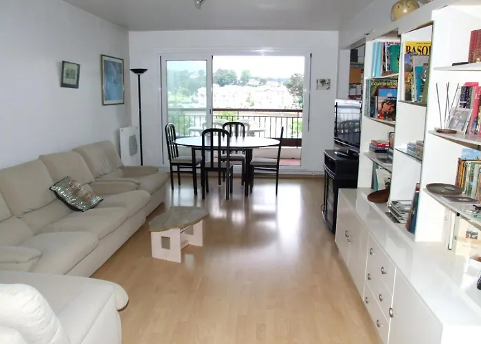 Dans Résidence, Et Centre à Pied *